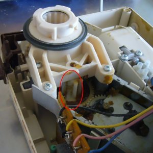 Bild 1 zu Artikel Doppelzahnrad 523158 für den MaxiMahl Culina Motor 